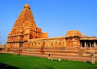 Tamilnadu Tours and Travels providing you Tour Packages in Chennai, Pondicherry, Mahabalipuram and all over Tamilnadu at attractive prices.